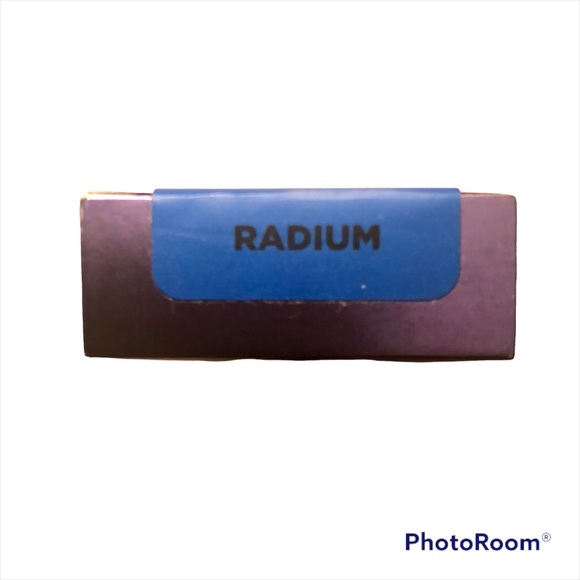 NIB Urban Decay Eyeshadow, Full Size (0.05oz), Radium Blue - Picture 5 of 11
